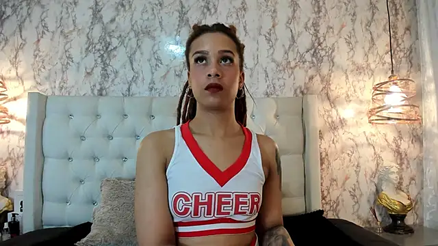 Snapshot of Nicolette_russo chatting on 10-25-25, 03:03 Nicolette russo online show from 10-25-25, 03:03