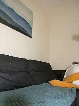 OdriOlsens online show from 01-29-25, 01:17