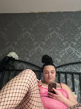 peaches006 online show from 12-16-25, 09:25