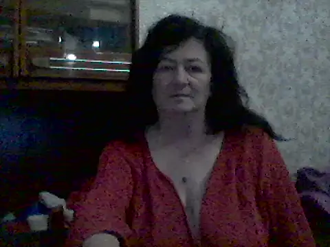 GypsiQueen2 online show from 02-11-25, 04:13