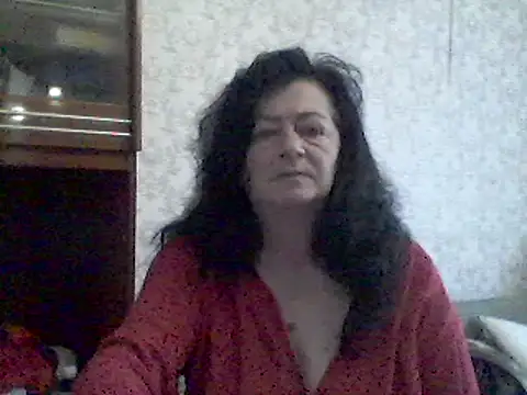 GypsiQueen2 online show from 03-01-25, 08:34