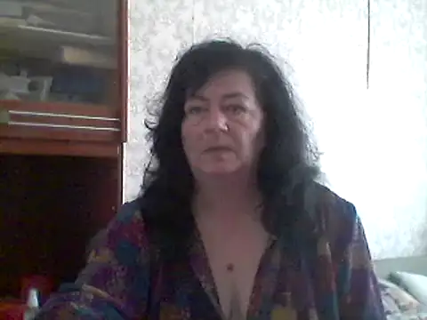 GypsiQueen2 online show from 03-14-25, 09:24