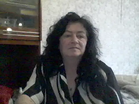 GypsiQueen2 online show from 03-17-25, 01:29