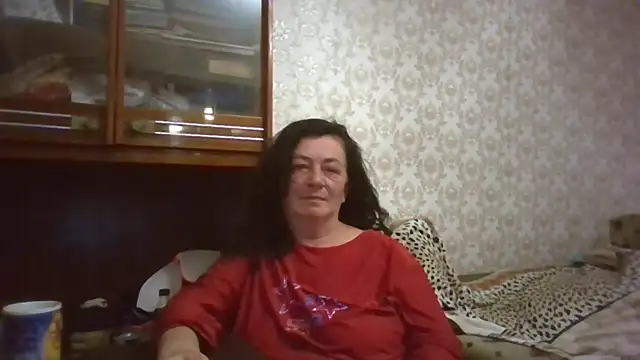 GypsiQueen2 online show from 10-11-25, 07:23