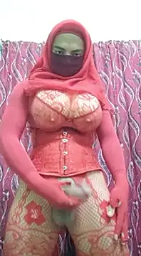 ElisyaHijabDoll online show from 10-19-25, 05:46