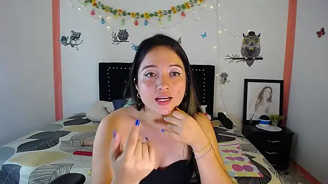 naughty girl 4u online show from 12-02-24, 08:55
