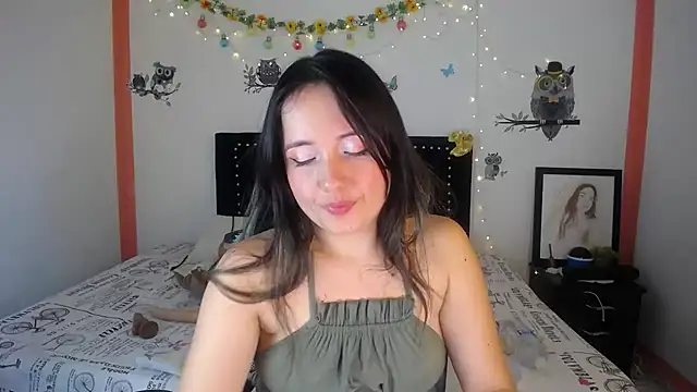 naughty girl 4u online show from 12-23-24, 06:37