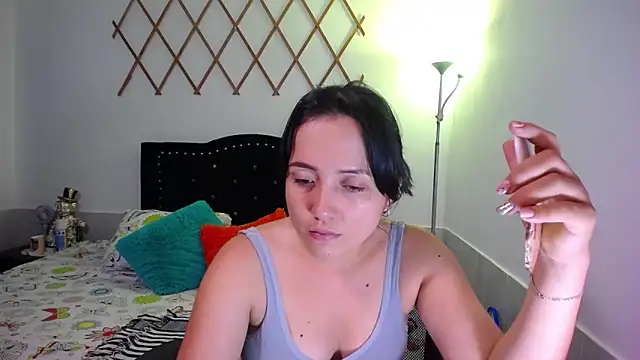 naughty girl 4u online show from 10-16-25, 08:21