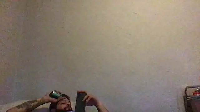 Snapshot of mondo29 chatting on 02-06-25, 05:40 mondo29 online show from 02-06-25, 05:40