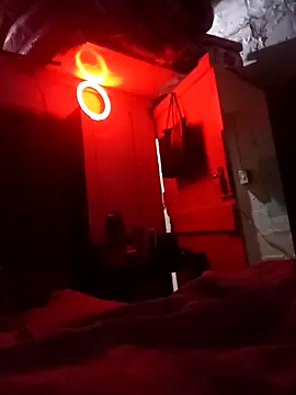 Snapshot of Aaaliyah445 chatting on 11-20-25, 06:51 Aaaliyah445 online show from 11-20-25, 06:51