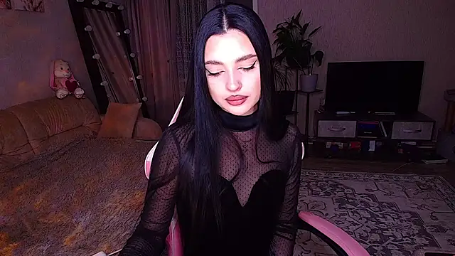 Snapshot of __Malika__ chatting on 02-11-26, 04:12 Malika online show from 02-11-26, 04:12