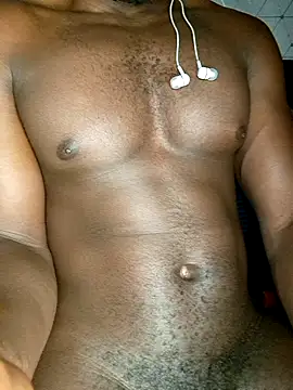 Texanguy01 online show from 10-22-25, 01:06