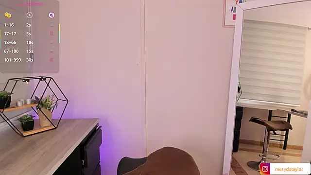 MERIDA TAYLOR online show from 01-22-25, 12:17