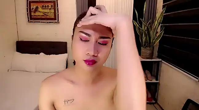 Yesha harper online show from 12-18-24, 06:03