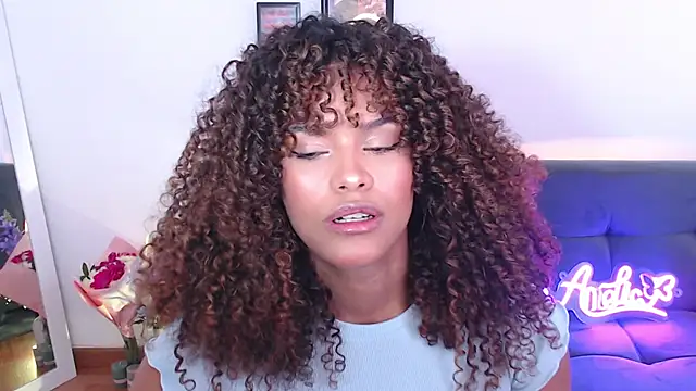 Amelia bss online show from 02-17-25, 01:53