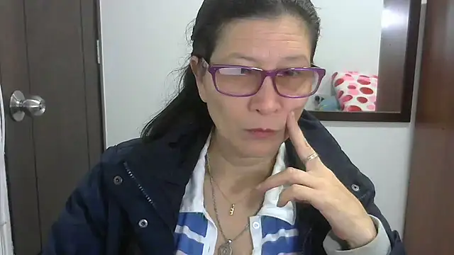 Snapshot of latin49 chatting on 02-27-25, 05:02 latin49 online show from 02-27-25, 05:02