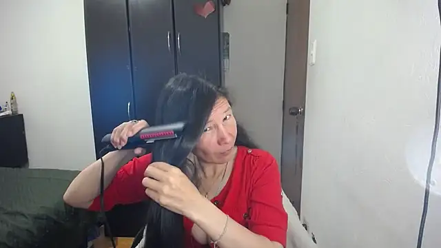 Snapshot of latin49 chatting on 04-13-26, 03:23 latin49 online show from 04-13-26, 03:23