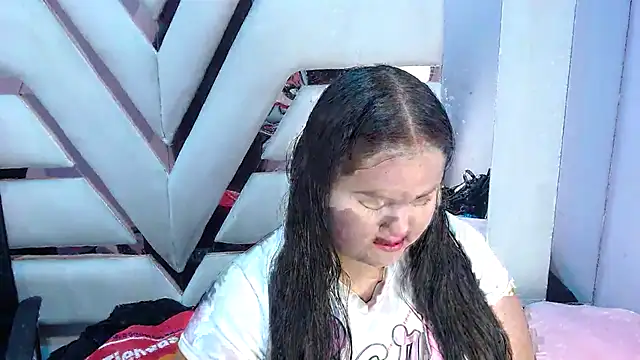 ValenTitis online show from 10-08-25, 08:28