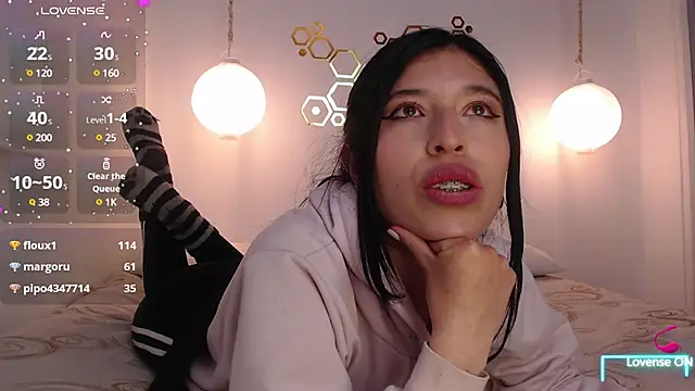 adriscute online show from 01-25-25, 06:12