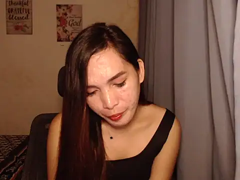 Snapshot of Msyensmith chatting on 02-03-25, 10:58 Msyensmith online show from 02-03-25, 10:58