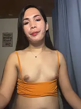 Snapshot of Msyensmith chatting on 03-02-25, 11:07 Msyensmith online show from 03-02-25, 11:07
