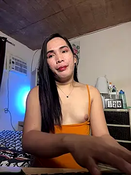 Snapshot of Msyensmith chatting on 09-20-25, 10:38 Msyensmith online show from 09-20-25, 10:38