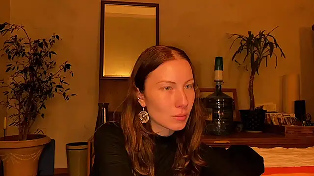 Snapshot of elfess chatting on 09-25-25, 07:39 elfess online show from 09-25-25, 07:39