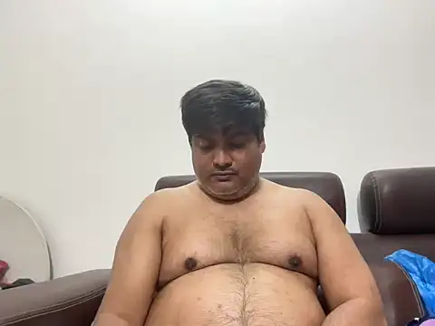 cuteankitv online show from 12-14-25, 11:48