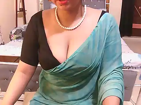 cutebengaligirl online show from 10-11-25, 07:40