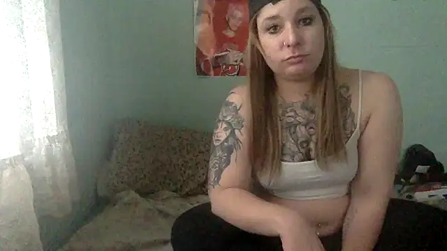 Snapshot of alexabunni chatting on 11-23-25, 04:07 alexabunni online show from 11-23-25, 04:07