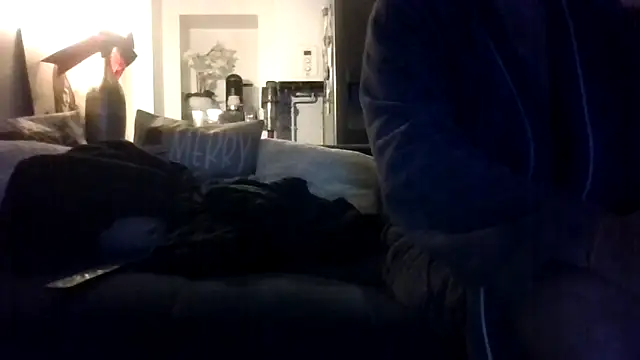 Snapshot of lololaland chatting on 11-15-25, 01:25 lololaland online show from 11-15-25, 01:25