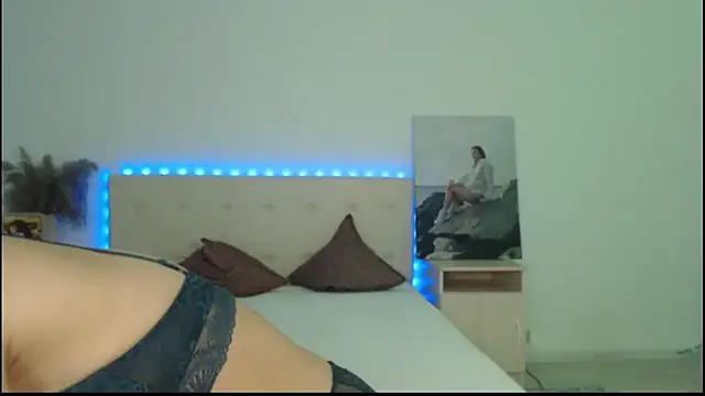 RoxannePure online show from 10-09-25, 03:37