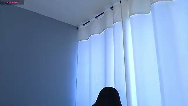 Snapshot of BrookeMiller chatting on 11-18-25, 07:18 BrookeMiller online show from 11-18-25, 07:18