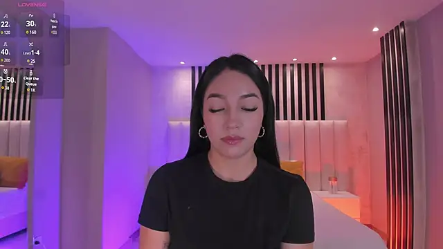 RossieRhoades online show from 11-07-25, 07:25