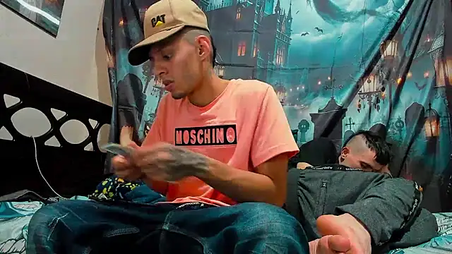 Snapshot of davidlatin66 chatting on 11-08-25, 02:56 davidlatin66 online show from 11-08-25, 02:56