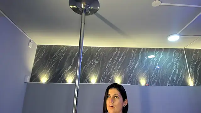 SarahDeyvis online show from 02-04-25, 08:06