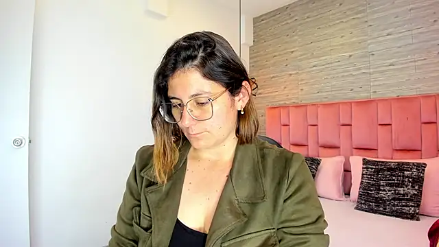 SarahDeyvis online show from 09-09-25, 02:38