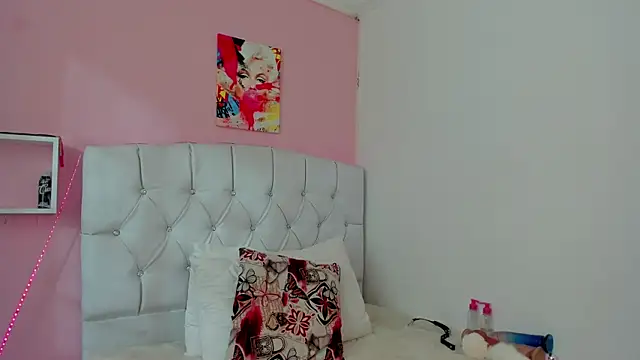 18candys online show from 10-03-25, 09:23