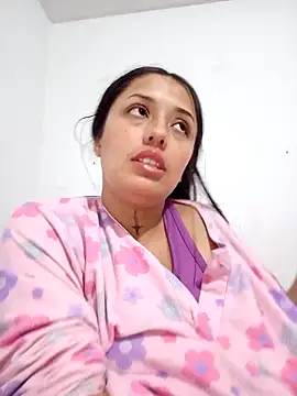 Snapshot of Sofia_888 chatting on 02-09-25, 03:43 Sofia 888 online show from 02-09-25, 03:43