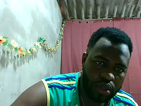 2ocmaxi online show from 10-04-25, 07:12