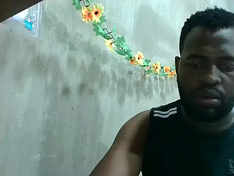 2ocmaxi online show from 10-11-25, 05:55