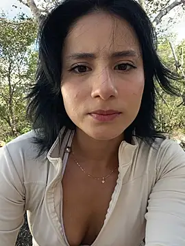 Ale Lewis online show from 12-16-25, 08:25