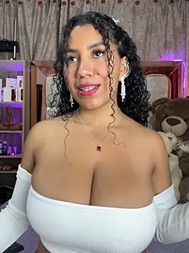 Snapshot of serena_willow chatting on 01-16-25, 05:11 serena willow online show from 01-16-25, 05:11