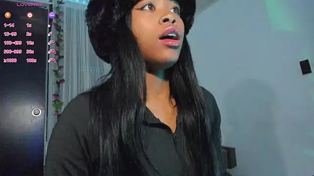 Mia damm online show from 03-19-25, 03:41