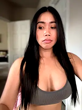 Snapshot of JazzieXo chatting on 11-19-25, 08:20 JazzieXo online show from 11-19-25, 08:20