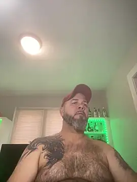 Snapshot of Cristian-Brayan chatting on 01-07-25, 01:46 Cristian-Brayan online show from 01-07-25, 01:46