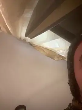 Snapshot of Cristian-Brayan chatting on 01-14-25, 02:00 Cristian-Brayan online show from 01-14-25, 02:00