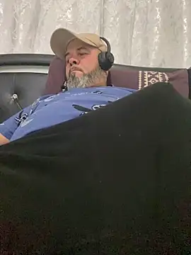 Cristian-Brayan online show from 12-02-25, 02:12