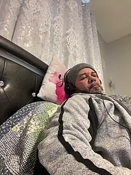 Cristian-Brayan online show from 01-15-26, 04:33