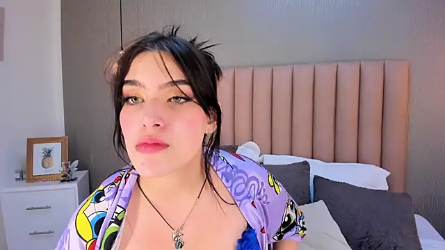 Alexa Thaylor  online show from 01-09-25, 06:36